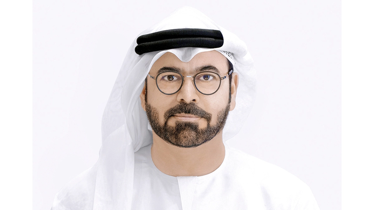 محمد القرقاوي: كيف تعيد القرارات الجريئة تشكيل المستقبل الإماراتي؟
